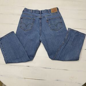 Levi's 550 Men's Relaxed Fit Light Wash Denim Jeans 38x30